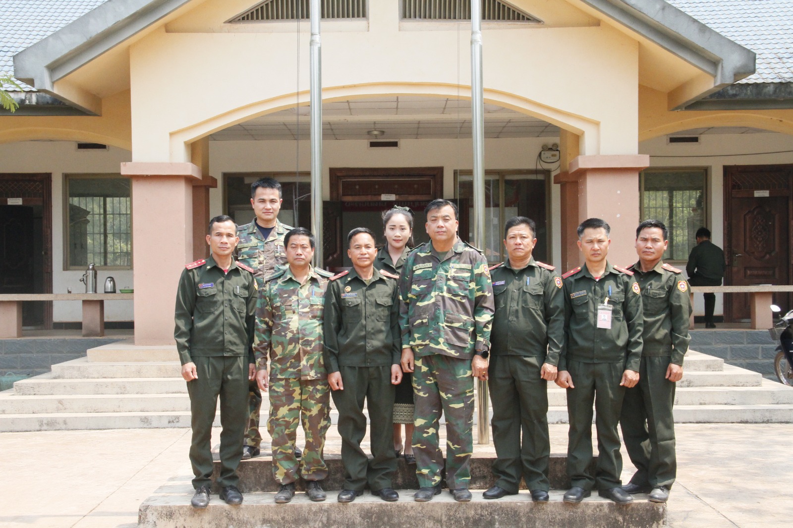 ເສີມຂະຫຍາຍມູນເຊື້ອການນຳພາຂອງພັກ ເຂົ້າໃນການປັບປຸງກໍ່ສ້າງກົມກອງ ໃຫ້ເປັນກອງວັດທະນະທຳ.