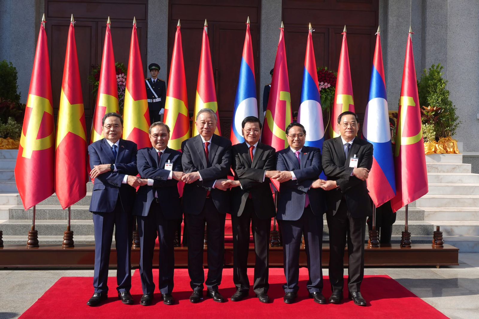 ລາວ-ຫວຽດນາມ ສືບຕໍ່ຮັດແໜ້ນສາຍພົວພັນມິດຕະພາບແບບພິເສດ